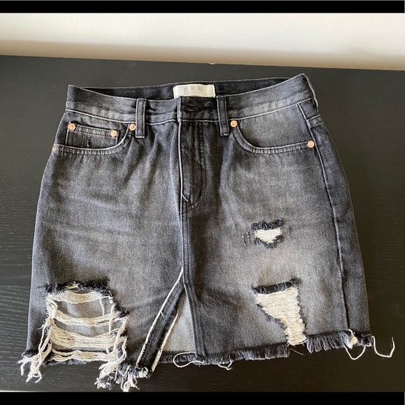 Denim mini skirt - Picture 1 of 2